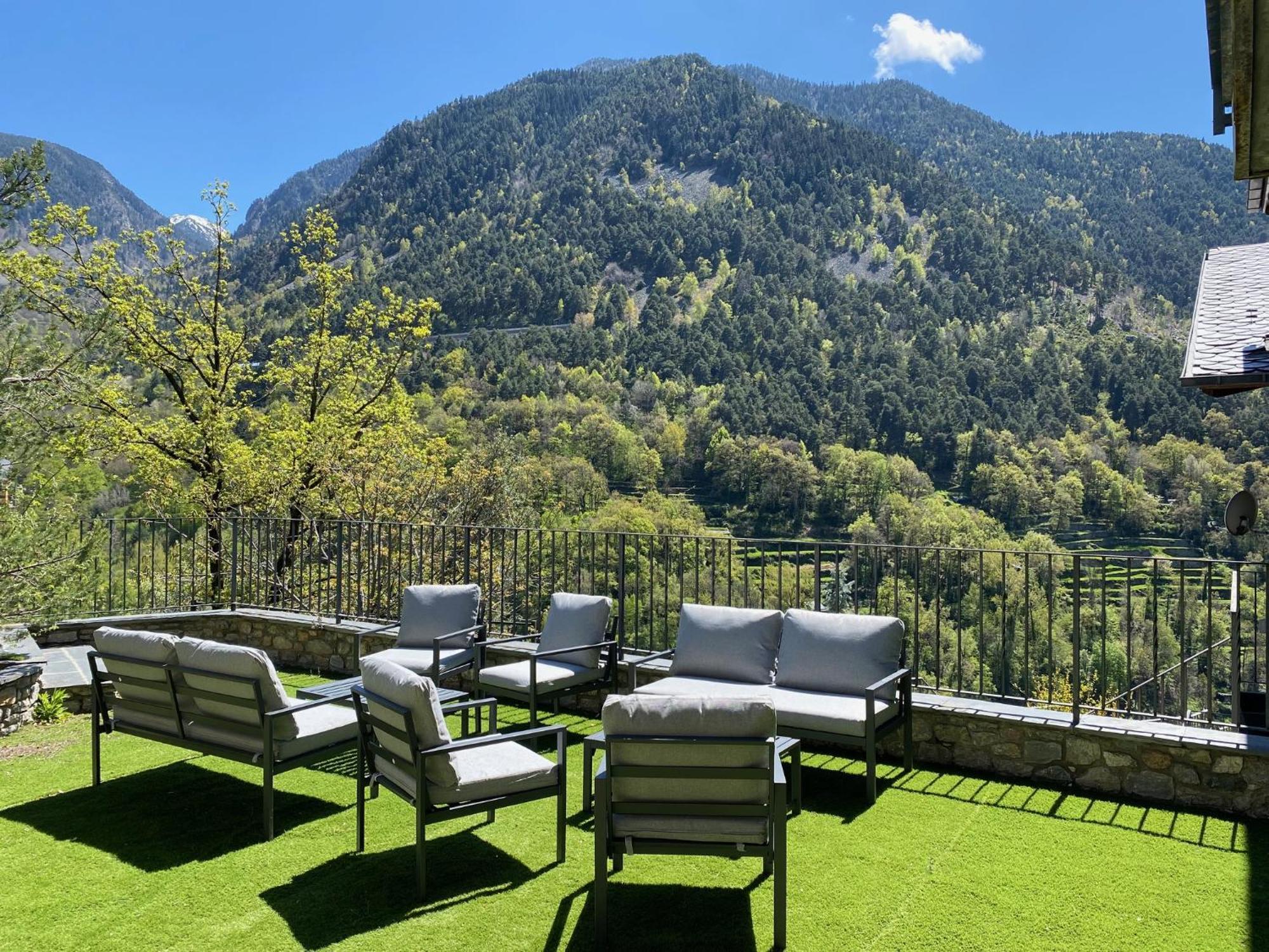 Quiet House Sa Calma Villa Andorra la Vella Dış mekan fotoğraf